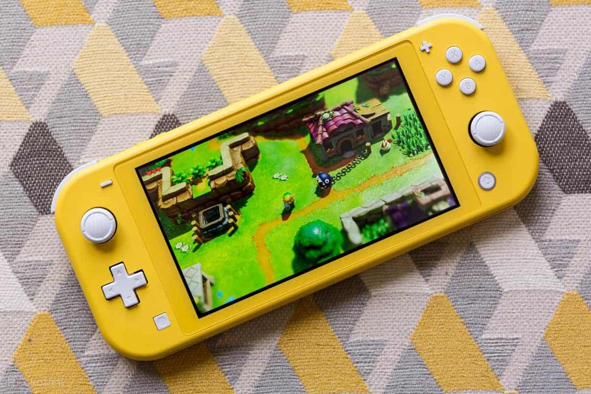 CONSOLA NINTENDO SWITCH LITE (AMARELO)(COMPLETA,SEMI-NOVA) - Image 4