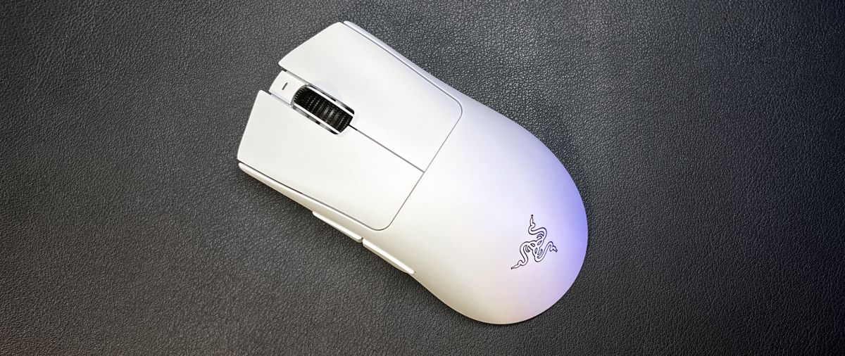 RAZER DEATHADDER V3 PRO WHITE - Image 3