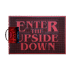 TAPETE DE PORTA STRANGER THINGS ENTER THE UPSIDE DOWN 60CMX40CM FC