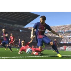 PRO EVOLUTION SOCCER 2018 PS4 2