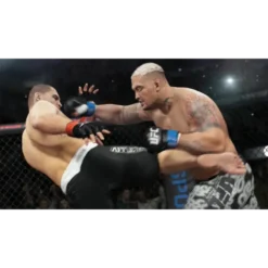 EA SPORTS UFC PS4 SEMI NOVO 3