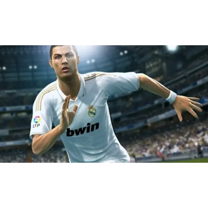 PRO EVOLUTION SOCCER 2013 (ESSENTIALS) PS3 - Image 3